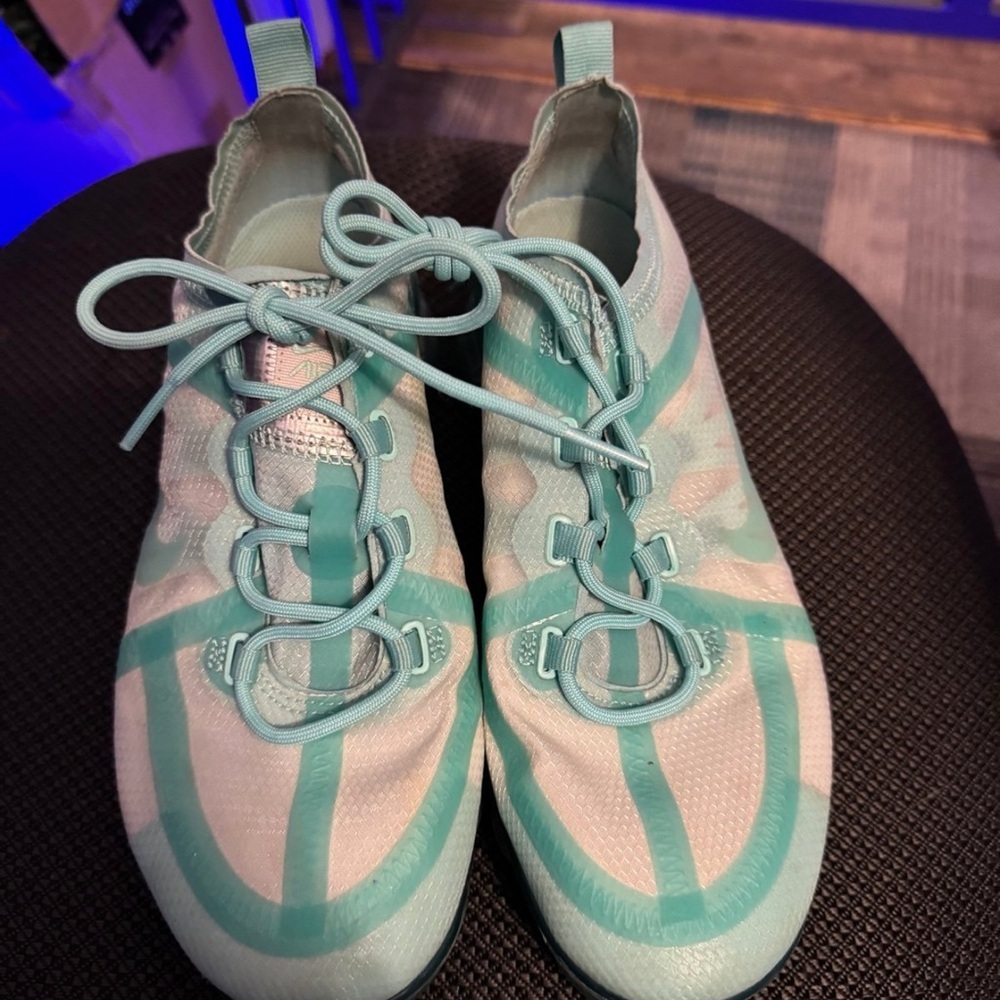 Nike Air Vapormax 2019 - Picture 2 of 6